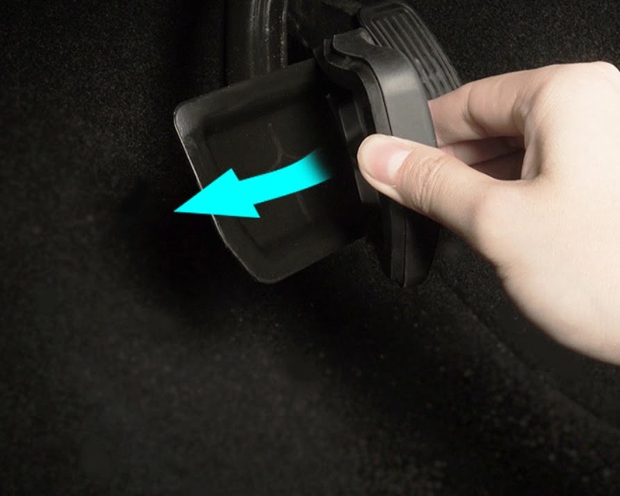 Tesla Model 3/Y - Performance-polkimien Snap-On asennus