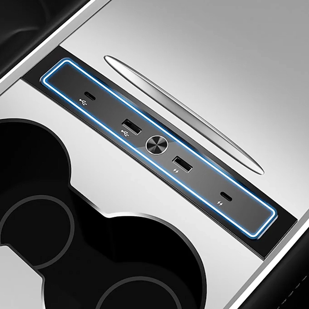 USB splitter - Tesla Model 3 / Y